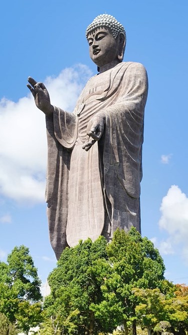 牛久阿弥陀仏（うしくあみだぶつ）
